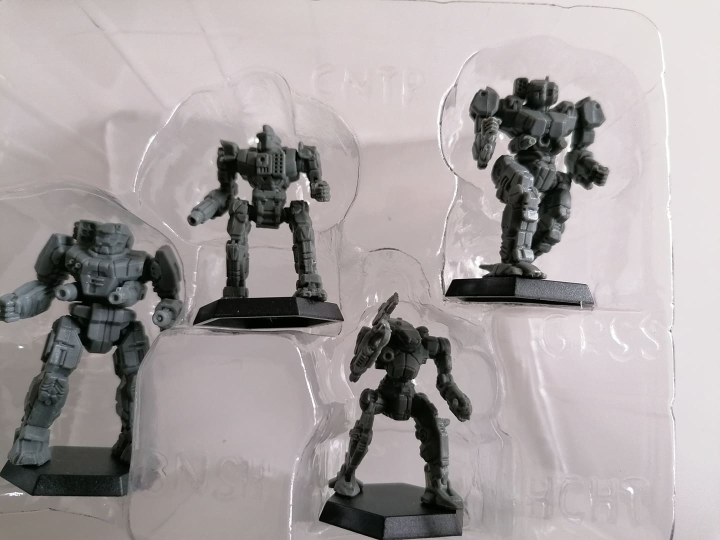 ¡¡CLAN INVASION KICKSTARTER Y NUEVOS LANCE PACKS!! - Página 13 Kickstarter-Wave-2-Fotos-16